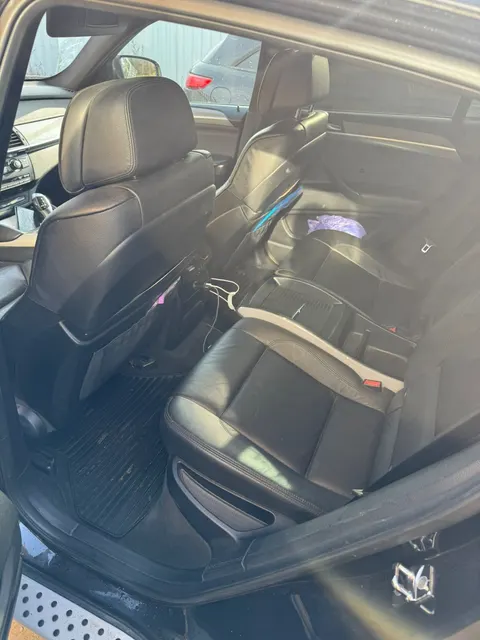 Автомобиль марки BMW модель X6 2009 г.в. VIN-номер X4XFG01170L331169
