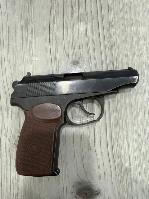 Огнестрельное оружие ограниченного поражения ИЖ-79-9Т, калибр 9 мм.