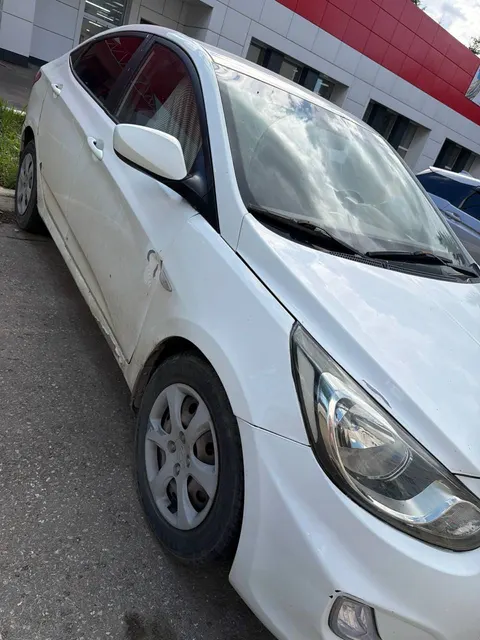 Легковой автомобиль