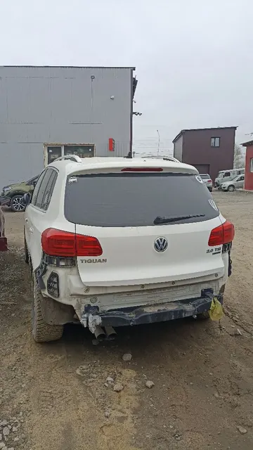 Легковой автомобиль Volkswagen Tiguan, 2011 г.в., VIN XW8ZZZ5NZCG101732