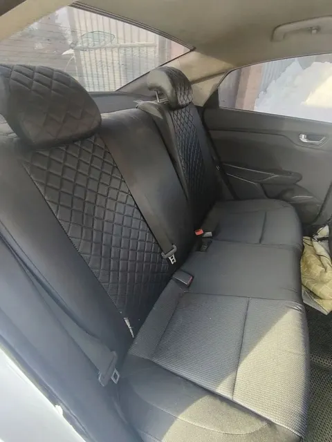 Легковой автомобиль Hyundai Solaris (седан), 2021 г.в., 123 л.с., с пробегом 335 тыс. км.