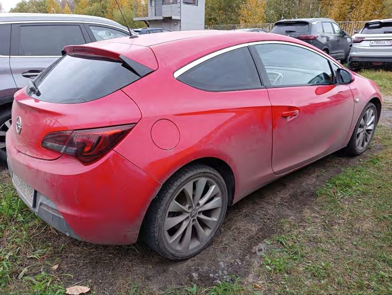 Автомобиль легковой Opel Astra GTC P-J/SW, 2012 г.в., VIN XWFPF2DC1C0021816.