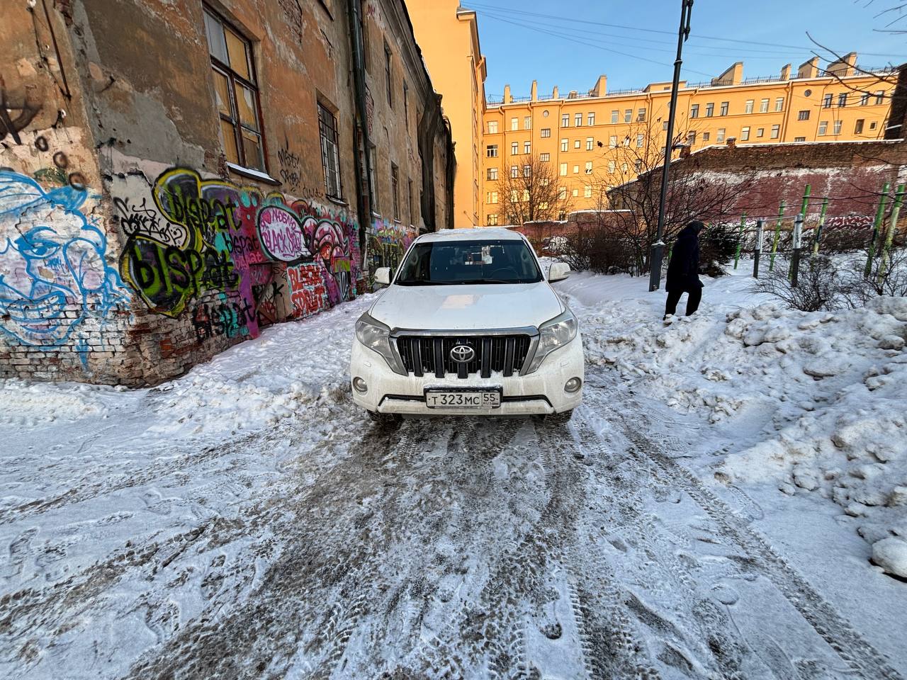 Лот 1 - TOYOTA LAND CRUISER PRADO