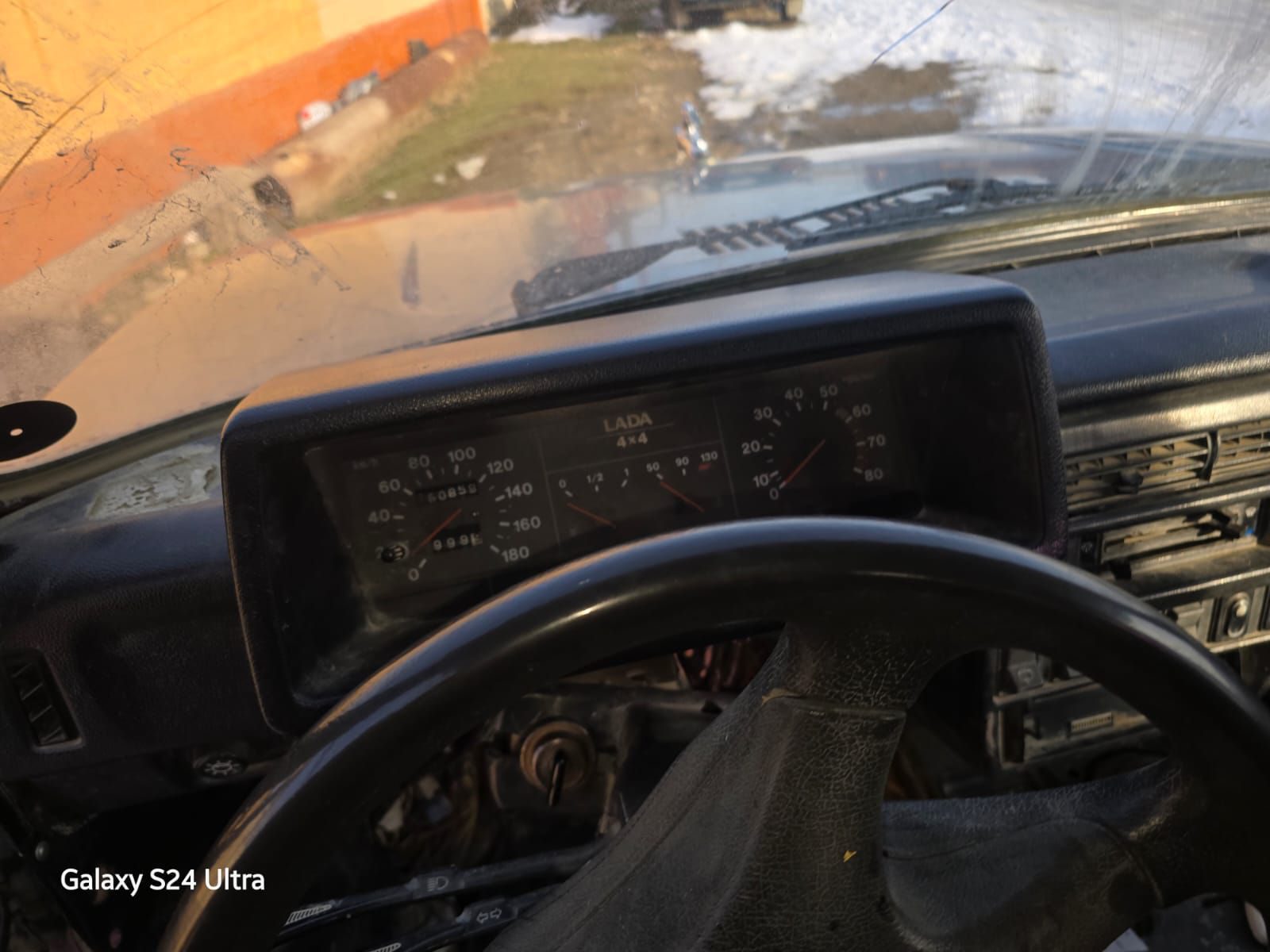 автомобиль