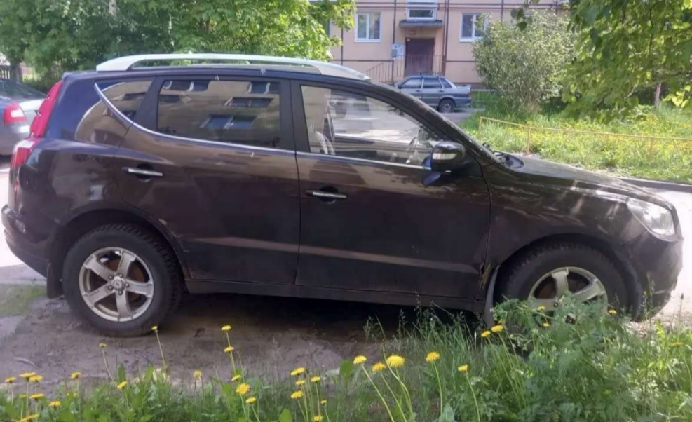 Автомобиль марки GEELY модель EMGRAND X7 2016 г.в. VIN-номер Y4K8742S4GB011346