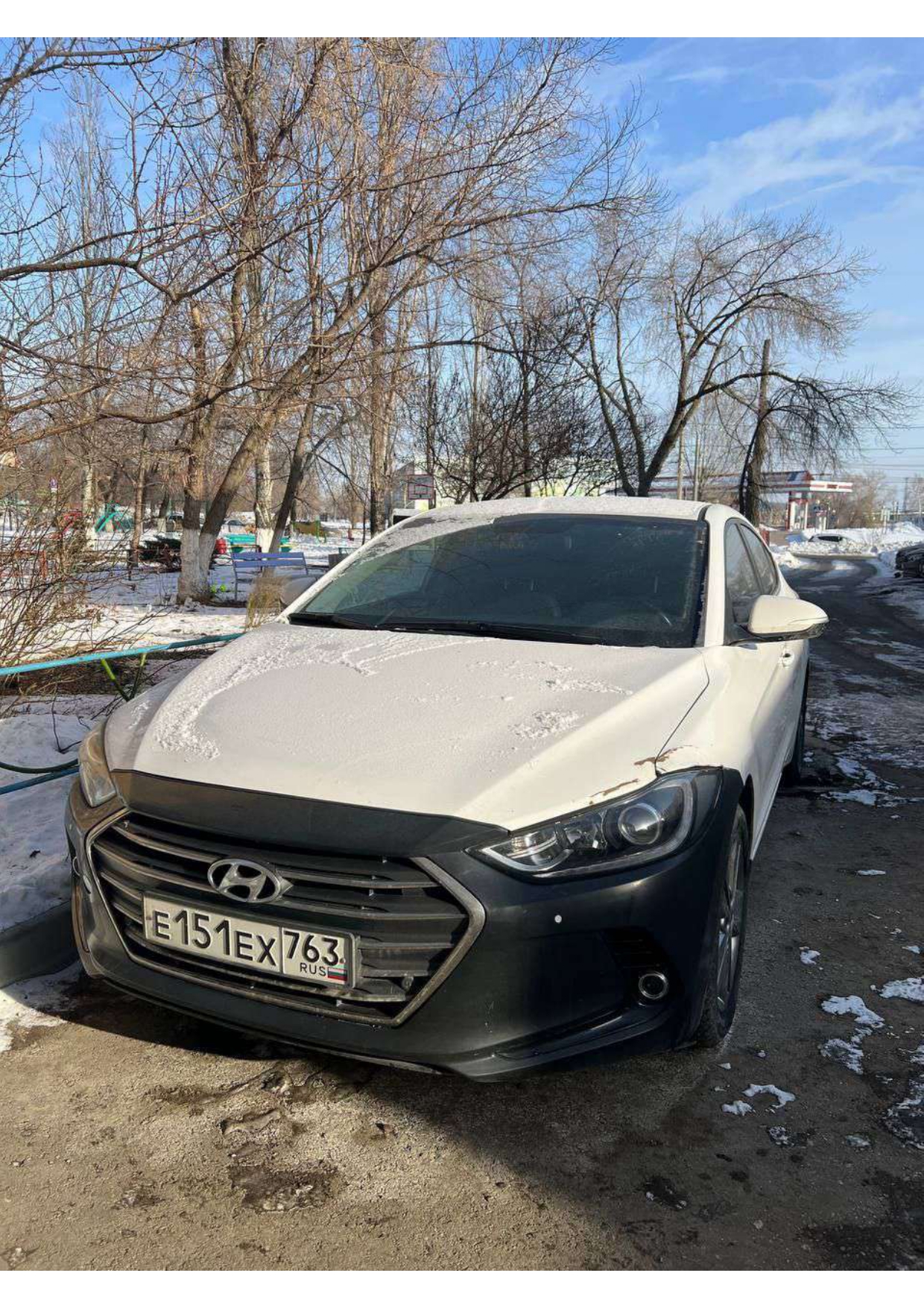 Легковой автомобиль марки: HYUNDAI ELANTRA, год выпуска 2016, (VIN): XWEDC41FBH0001137, находится в залоге у АО "АЛЬФА-БАНК".
