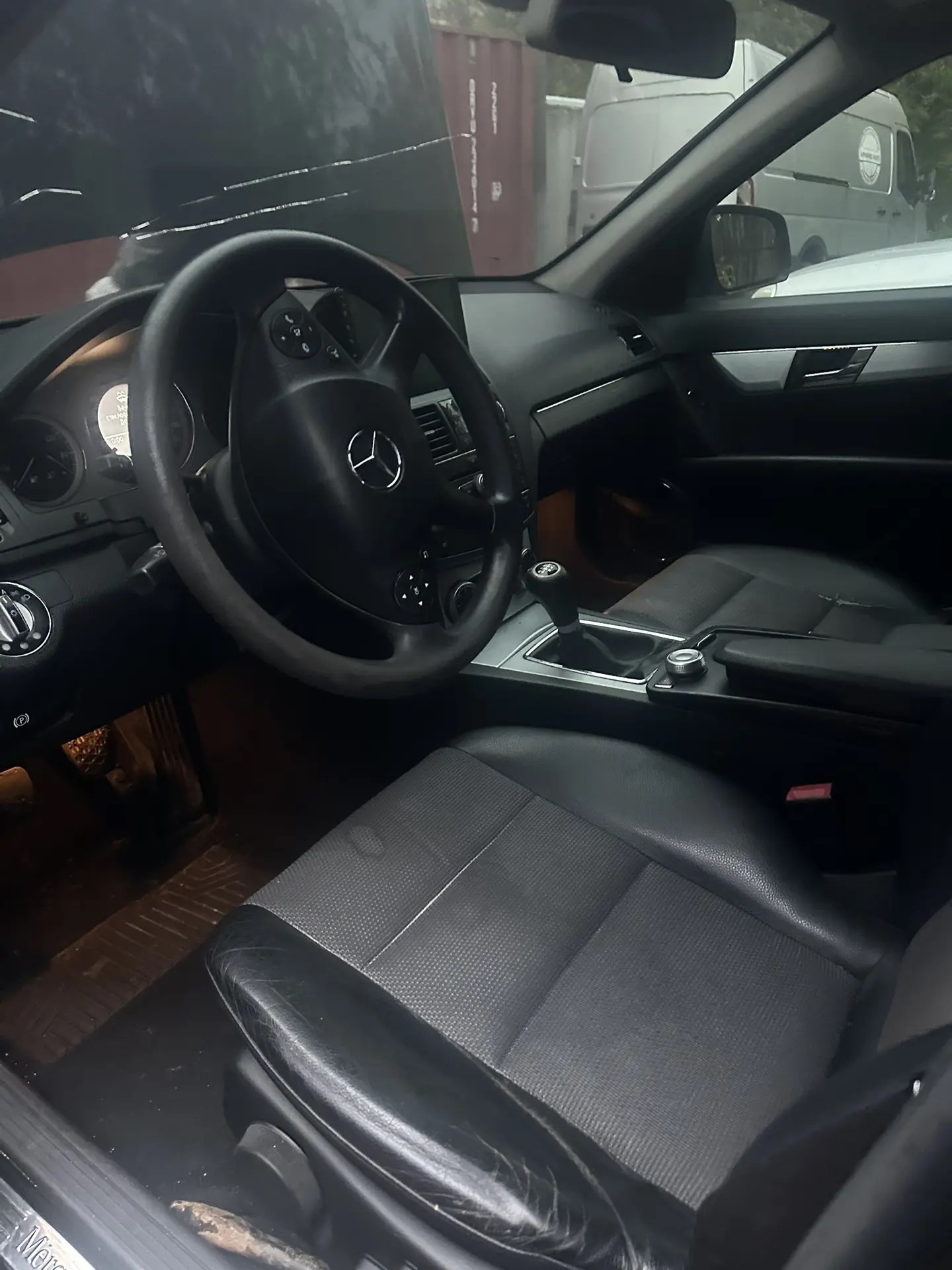 Легковой автомобиль марки: Mercedes-Benz, модель: C200 KOMPRESSOR, год выпуска: 2008 г., идентификационный номер (VIN): WDD2040411F197894