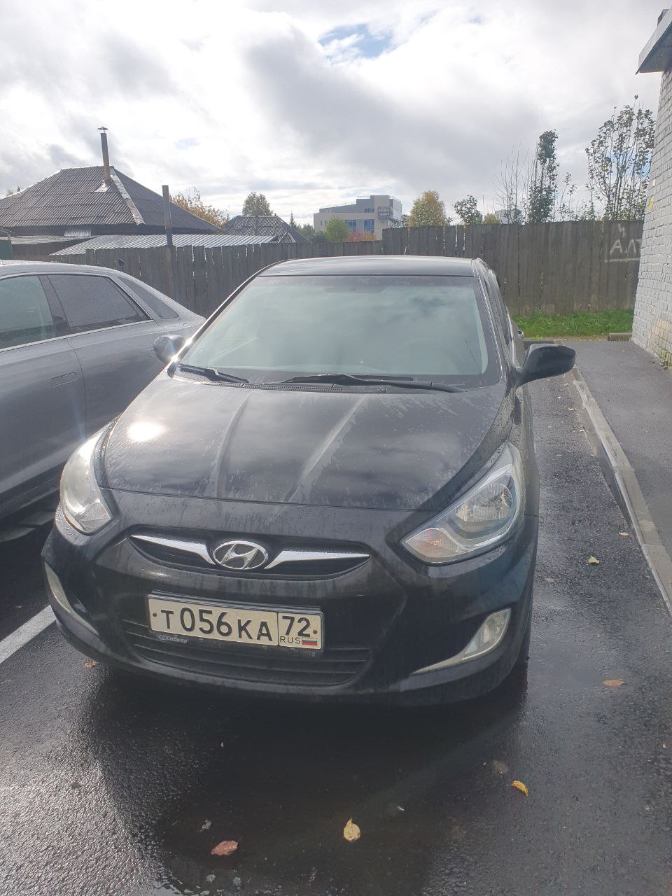 Легковой автомобиль марки: HYUNDAI, модель: Solaris, год выпуска: 2012 г., кузов №: Z94CT41DACR180527, идентификационный номер (VIN): Z94CT41DACR180527