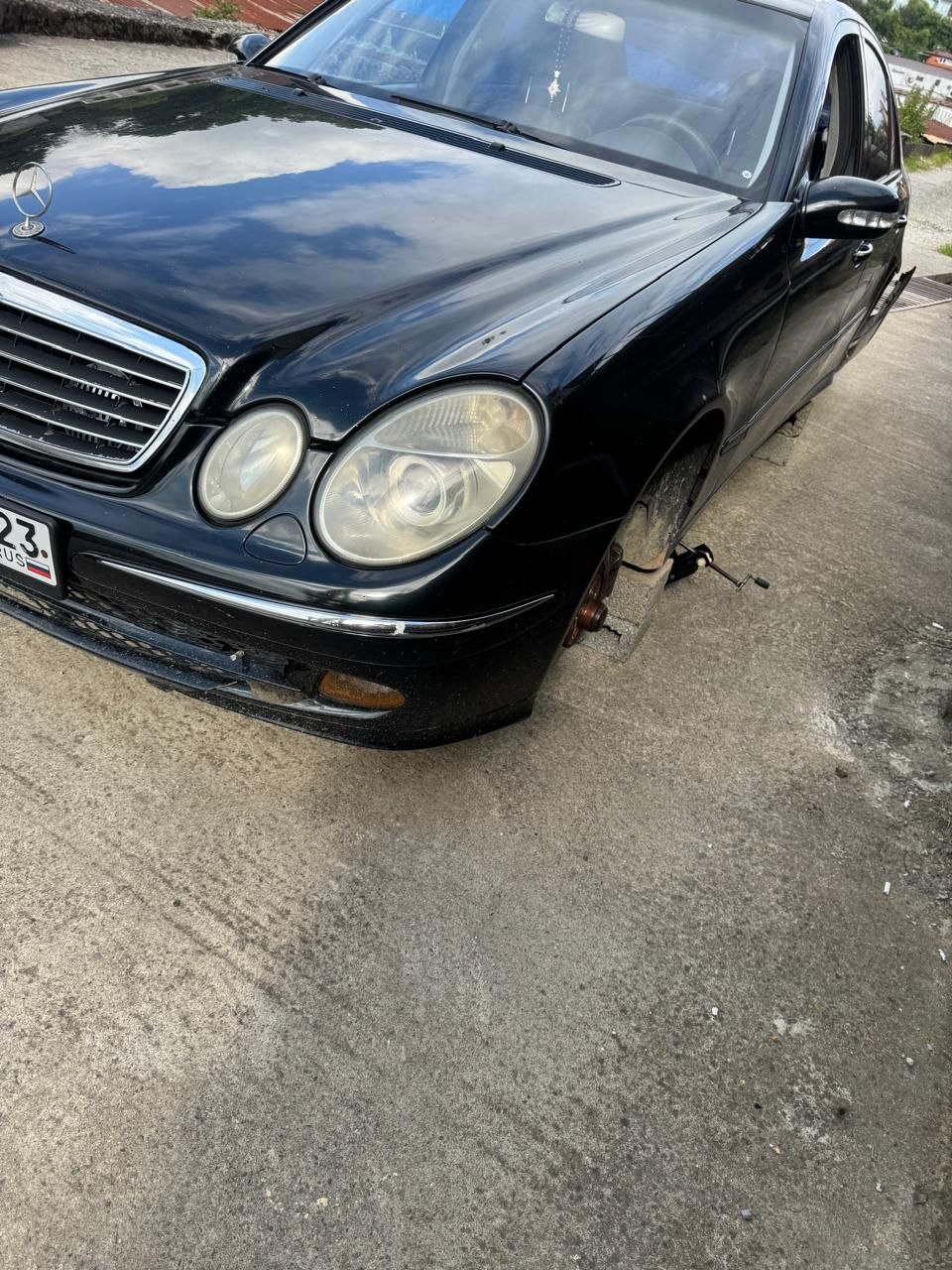 Легковой автомобиль марки: MERCEDES модель: Бенц E200К, год выпуска: 2005 г., кузов №: WDB2110421A767757, идентификационный номер (VIN): WDB2110421A767757