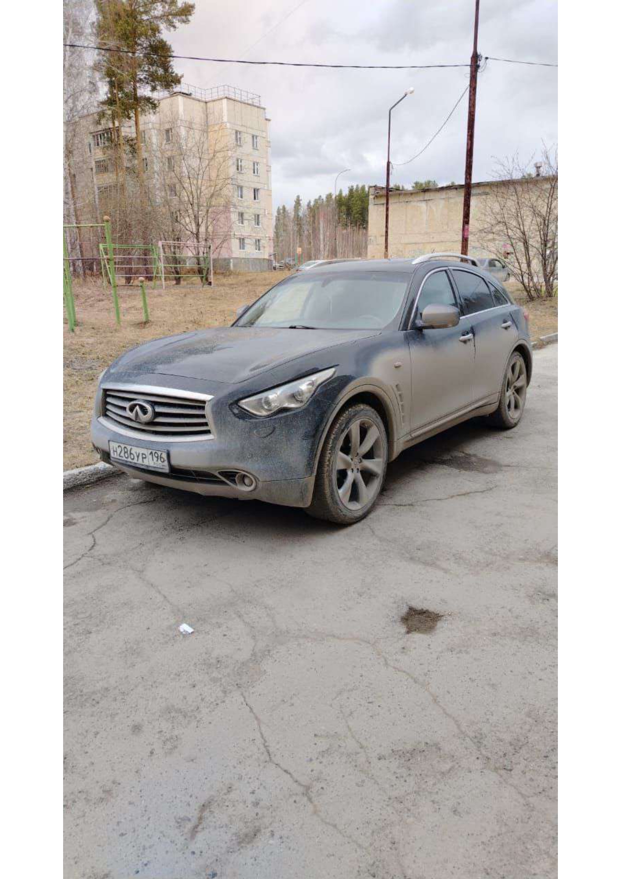 Автомобиль марки INFINITI модель FX35 2009 г.в. VIN-номер JN1TANS51U0303680