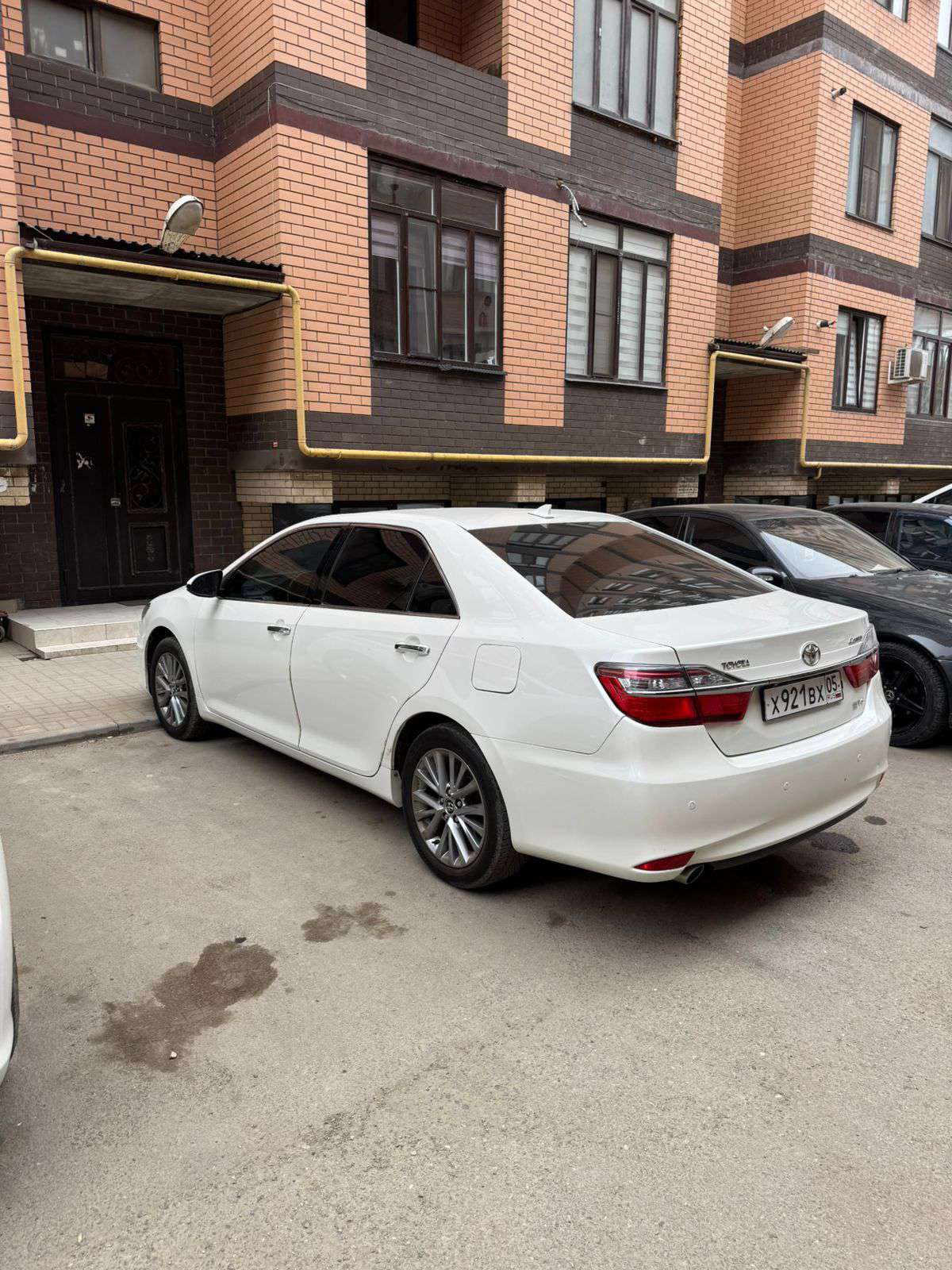 Автомобиль марки TOYOTA модель Camry 2016 г.в. VIN-номер XW7BKYFK00S106374