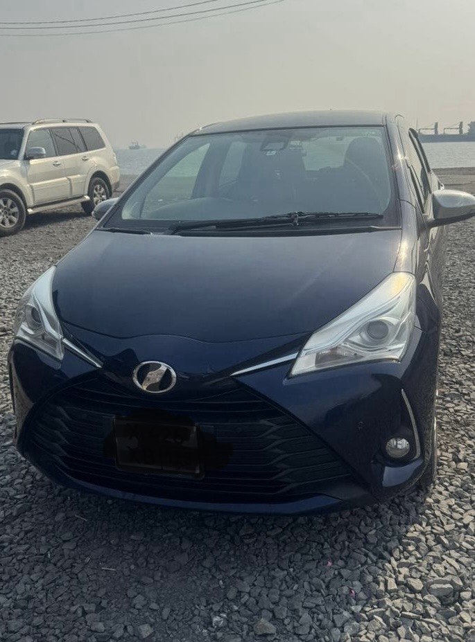 Легковой автомобиль марки: TOYOTA, модель: VITZ, год выпуска: 2019 г., кузов №: NSP130-4032901, идентификационный номер (VIN): NSP130-4032901.