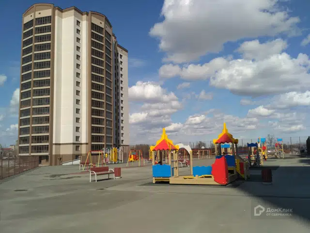Жилое помещение (квартира) в кирпичном доме, общей площадью 45.5 м2, расположенная по адресу: 656056, Алтайский край, г. Барнаул, ул. Промышленная, д. 4 кв. 325, кадастровый номер 22:63:050501:1651