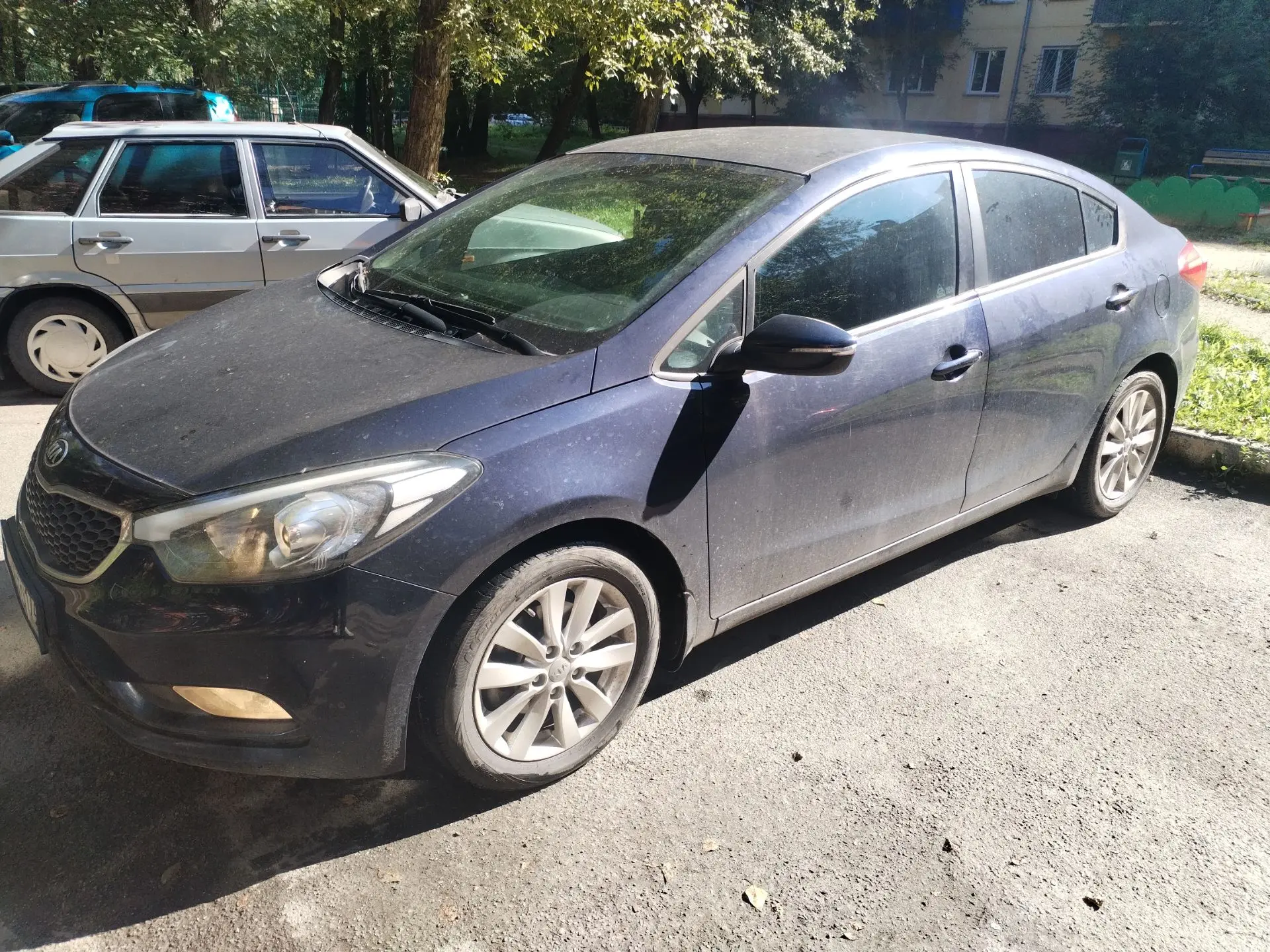 Автомобиль марки KIA модель Cerato 2016 г.в. VIN-номер XWEFX411AFC001551
