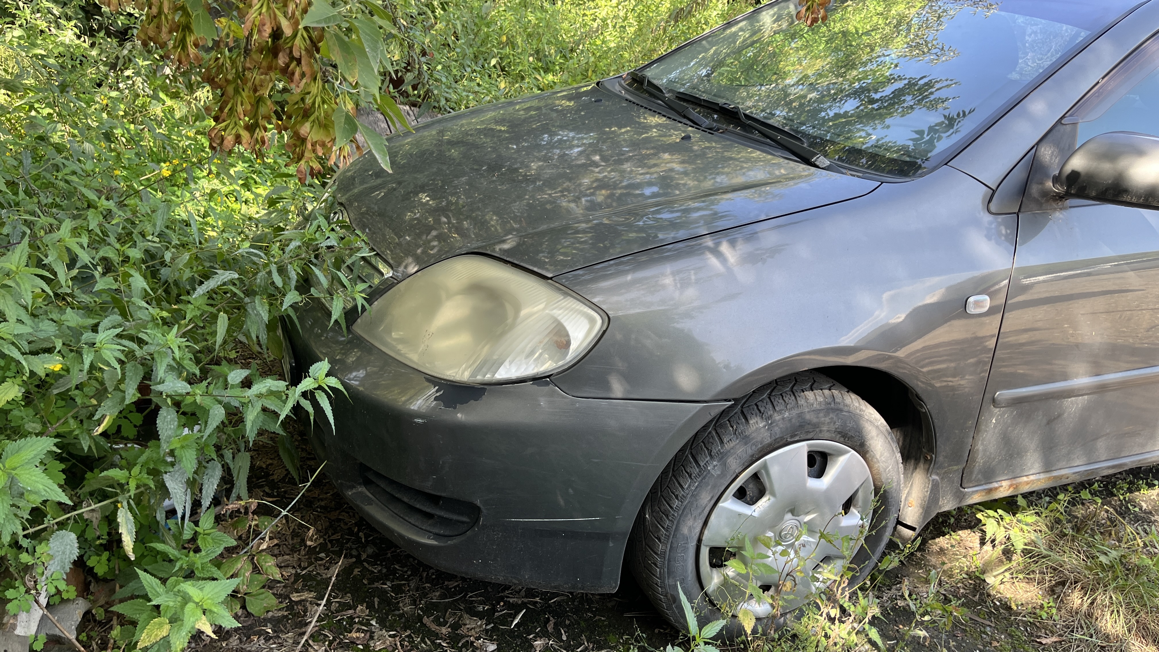 Автомобиль марки TOTOTA модель Corolla 2006 г.в., VIN-номер NMTBZ28E50R148005
