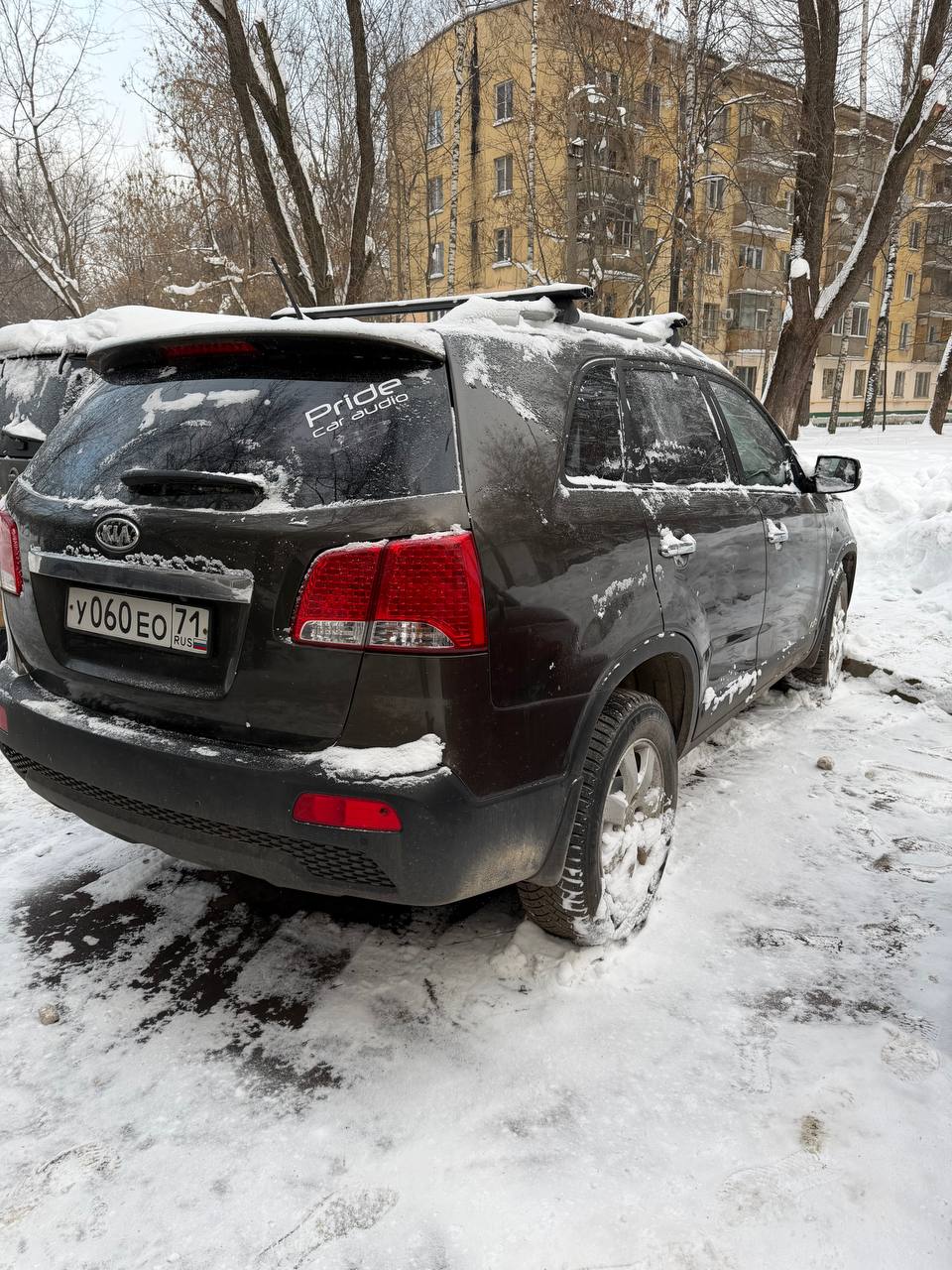 Автомобиль марки KIA модель XM (SORENTO) 2011 г.в. VIN-номер XWEKU811DC0002832