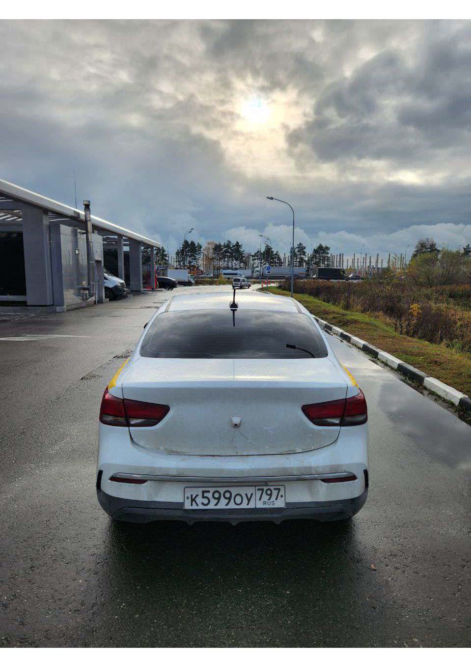 Автомобиль марки KIA модель RIO 2022 г.в. VIN-номер 3KPA24AD0NE497282