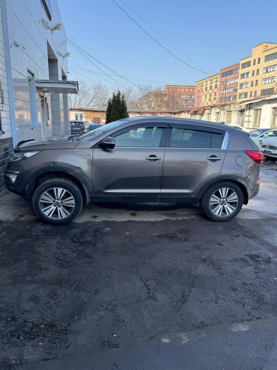Автомобиль марки KIA модель Sportage 2014 г.в. VIN-номер XWEPC813DE0007476