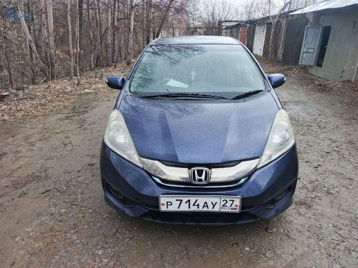 Автомобиль марки HONDA модель FIT SHUTTLE 2014 г.в. VIN-номер GP2-3213146
