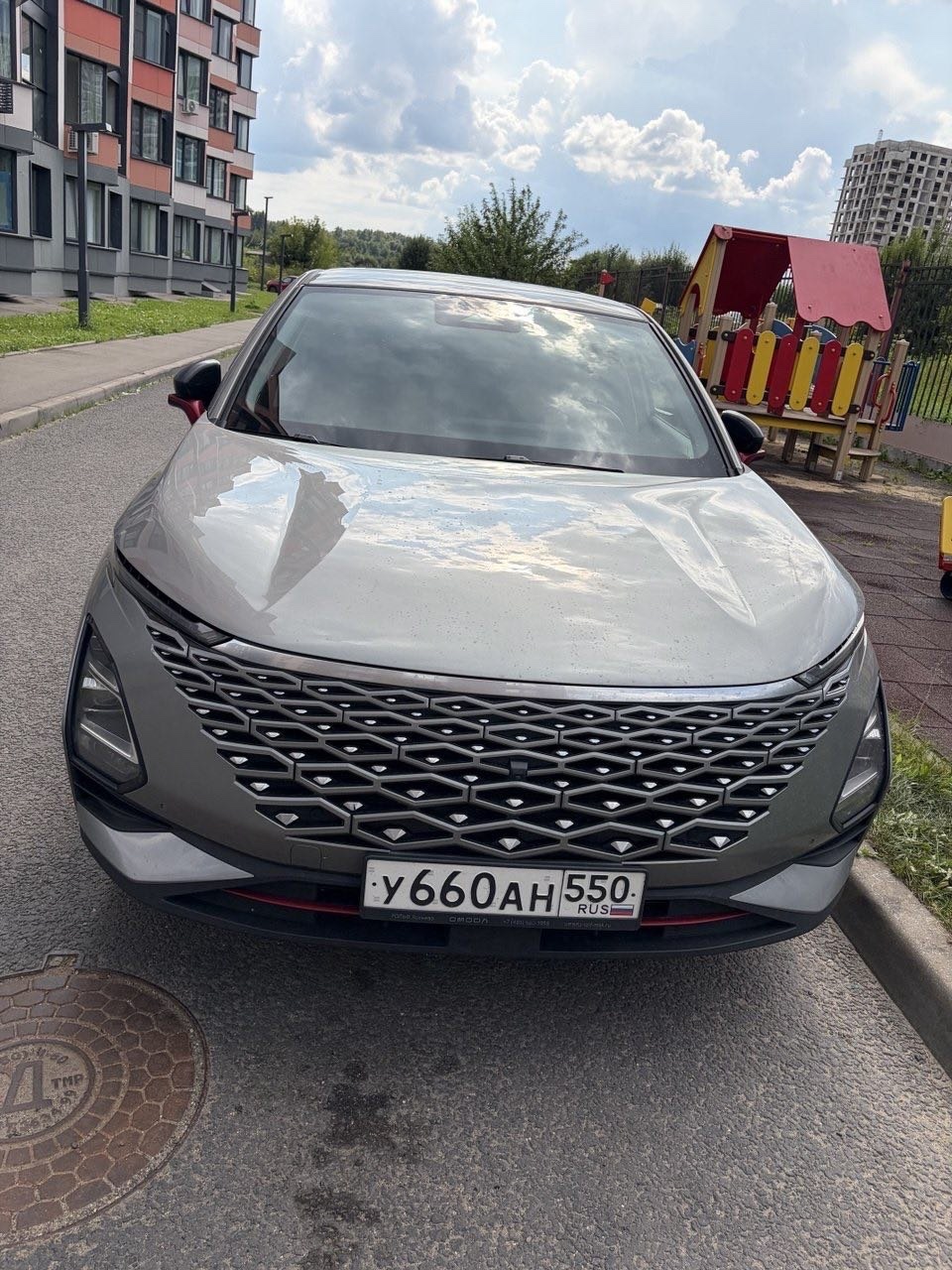 Автомобиль марки OMODA модель C5 2024 г.в. VIN-номер LVVDB21B7RD576851