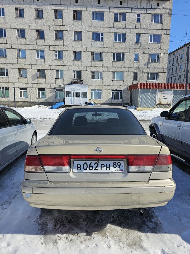 Автомобиль марки NISSAN модель SUNNY, 2001 г.в. номер кузова FB15327779