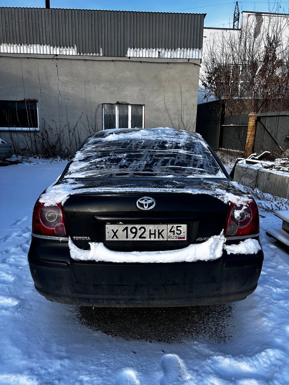 Автомобиль марки TOYOTA модель Avensis 2008 г.в. VIN-номер SB1BR56L70E257872