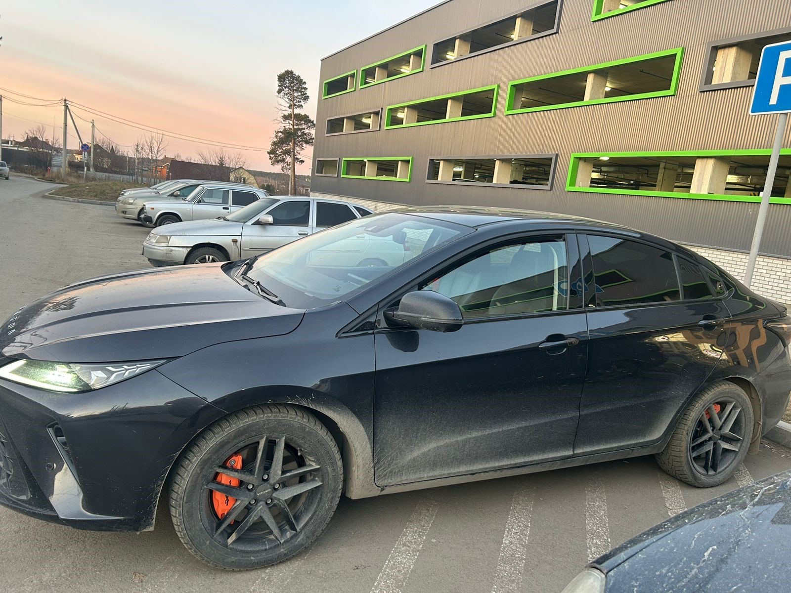 Легковой автомобиль марки: Omoda, модель: Omoda S5 GT, год выпуска: 2023 г., кузов №: LVVDC21B5PD361673, идентификационный номер (VIN): LVVDC21B5PD361673.