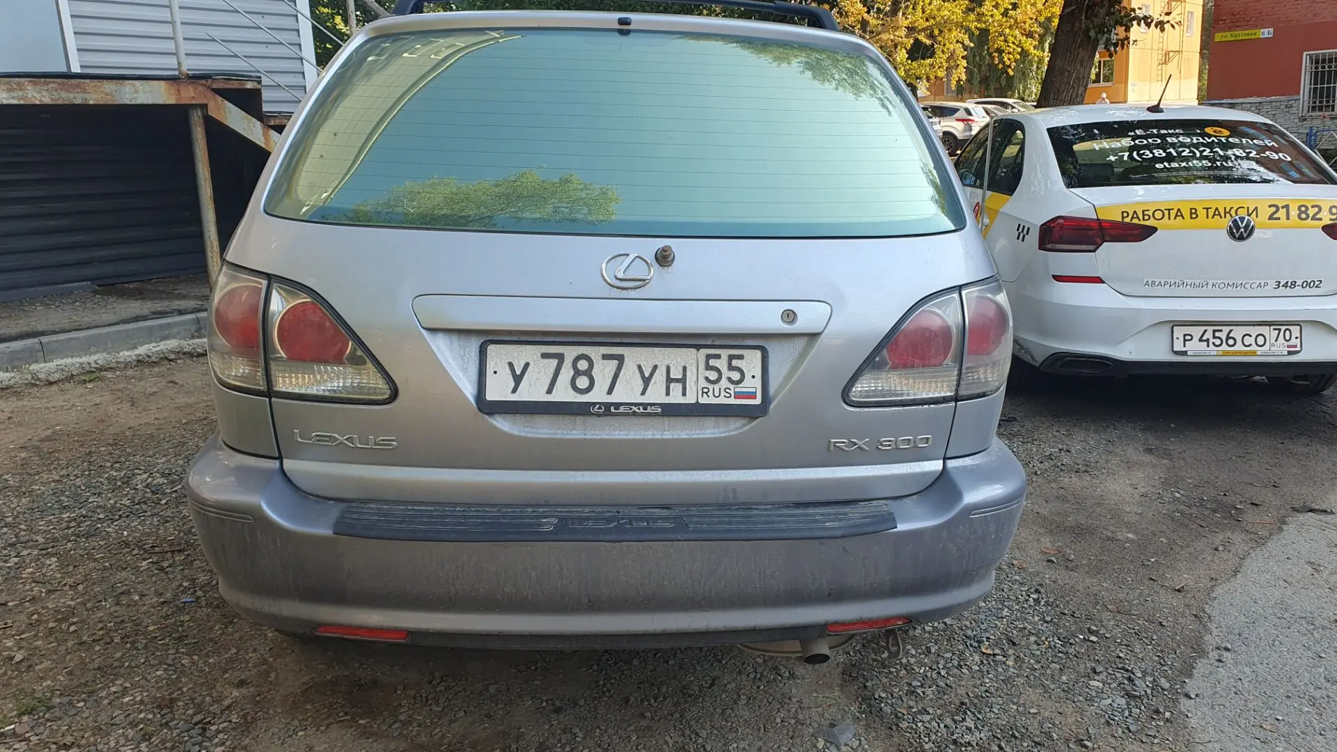 Автомобиль марки Lexus модель RX 300 2002 г.в. VIN-номер JTJHF10U220251256