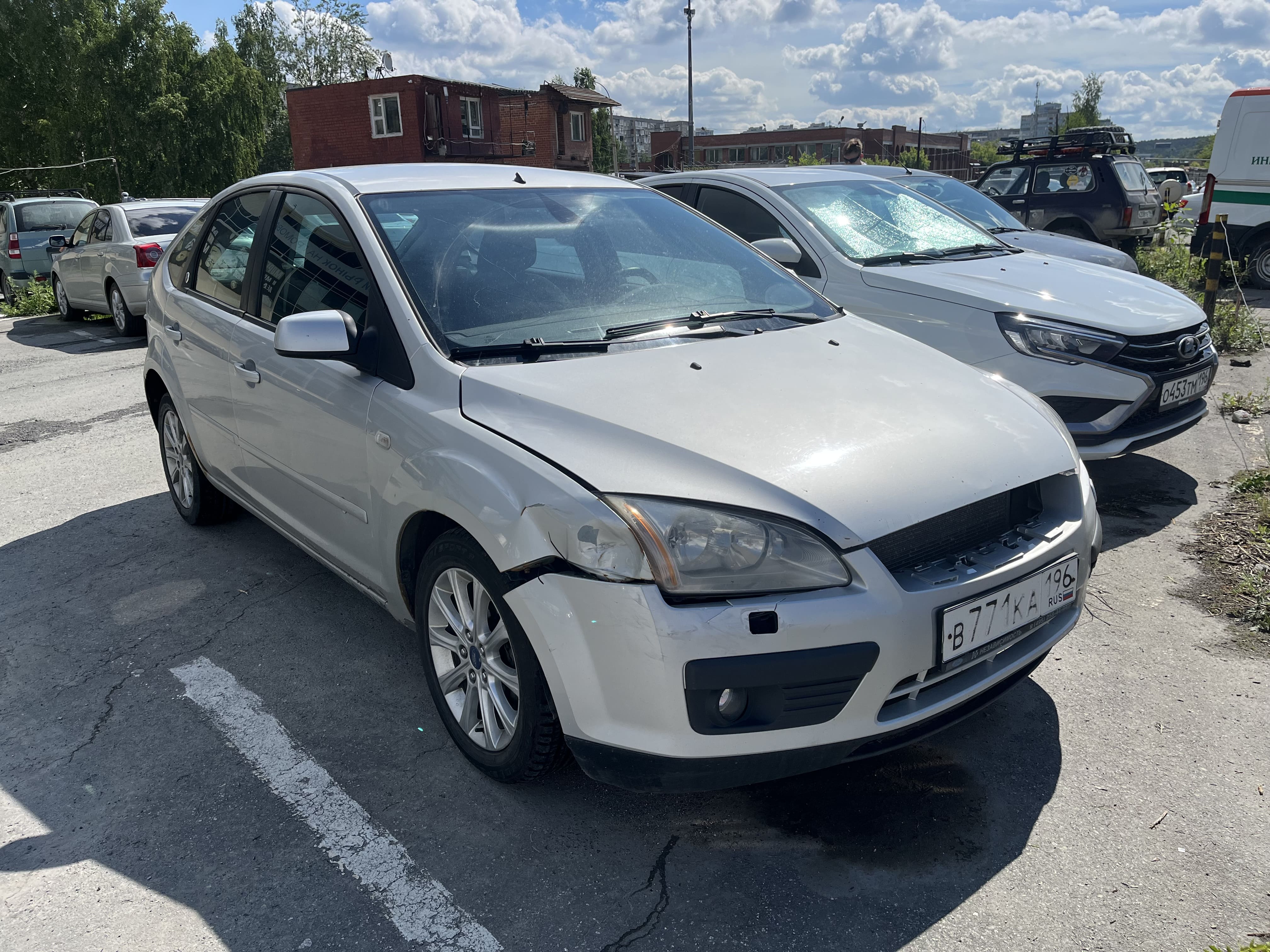 Автомобиль марки FORD модель Focus 2006 г.в. VIN-номер WF05XXGCD56M25327