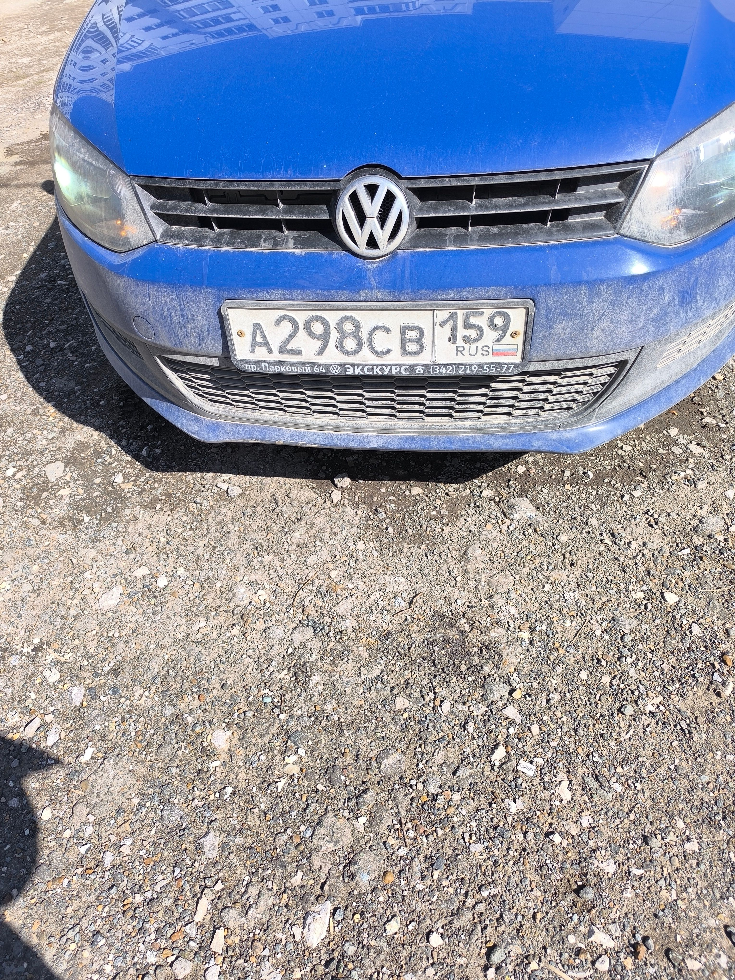 Автомобиль марки VOLKSWAGEN модель POLO 2011 г.в. VIN-номер WVWZZZ6RZBY500474