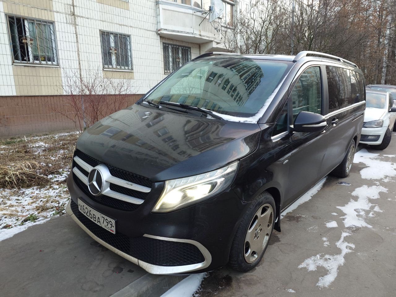 Легковой автомобиль марки MERCEDES, модель V220 CDI, год выпуска: 2015 г., идентификационный номер (VIN): WDF44781313046443