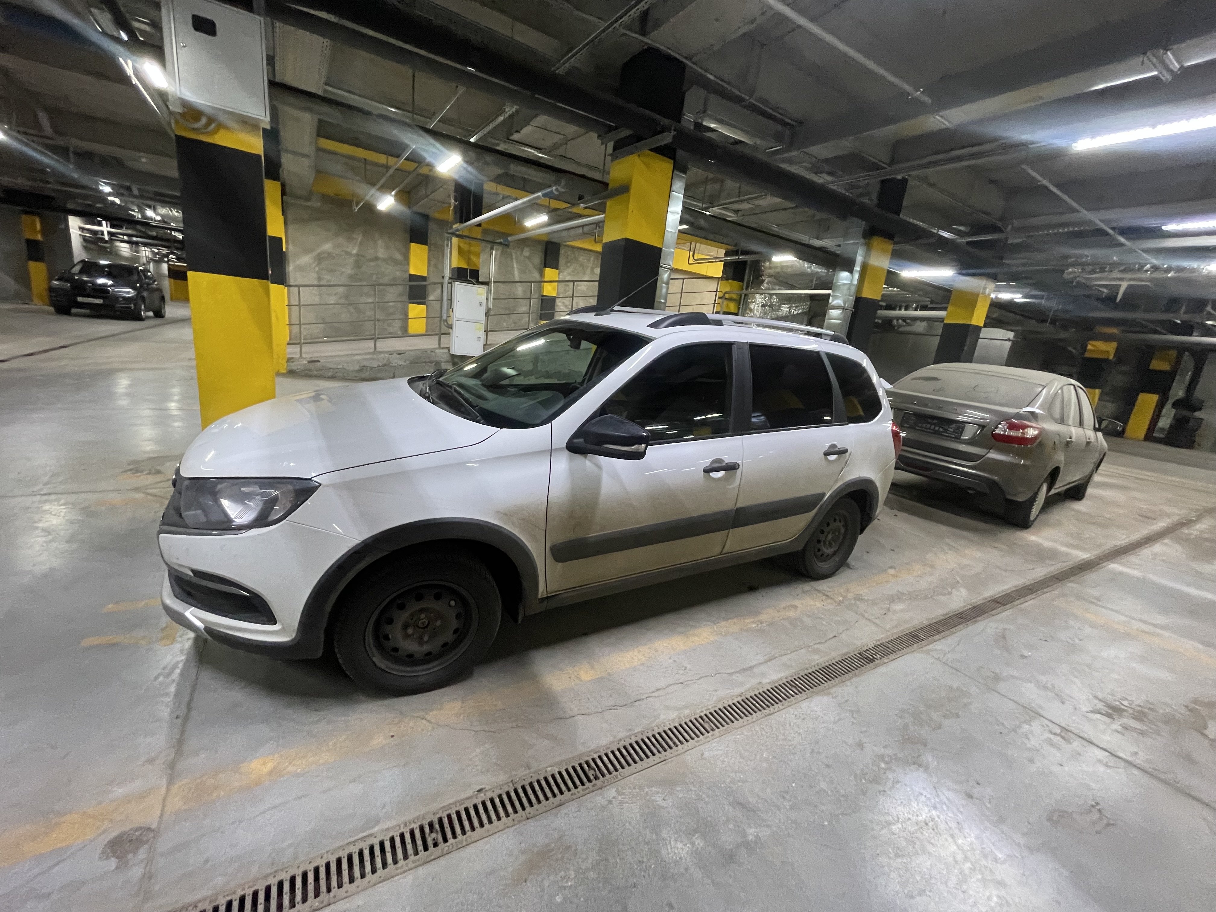 Автомобиль марки LADA модель Granta 2023 г.в. VIN: XTA219440R0246770