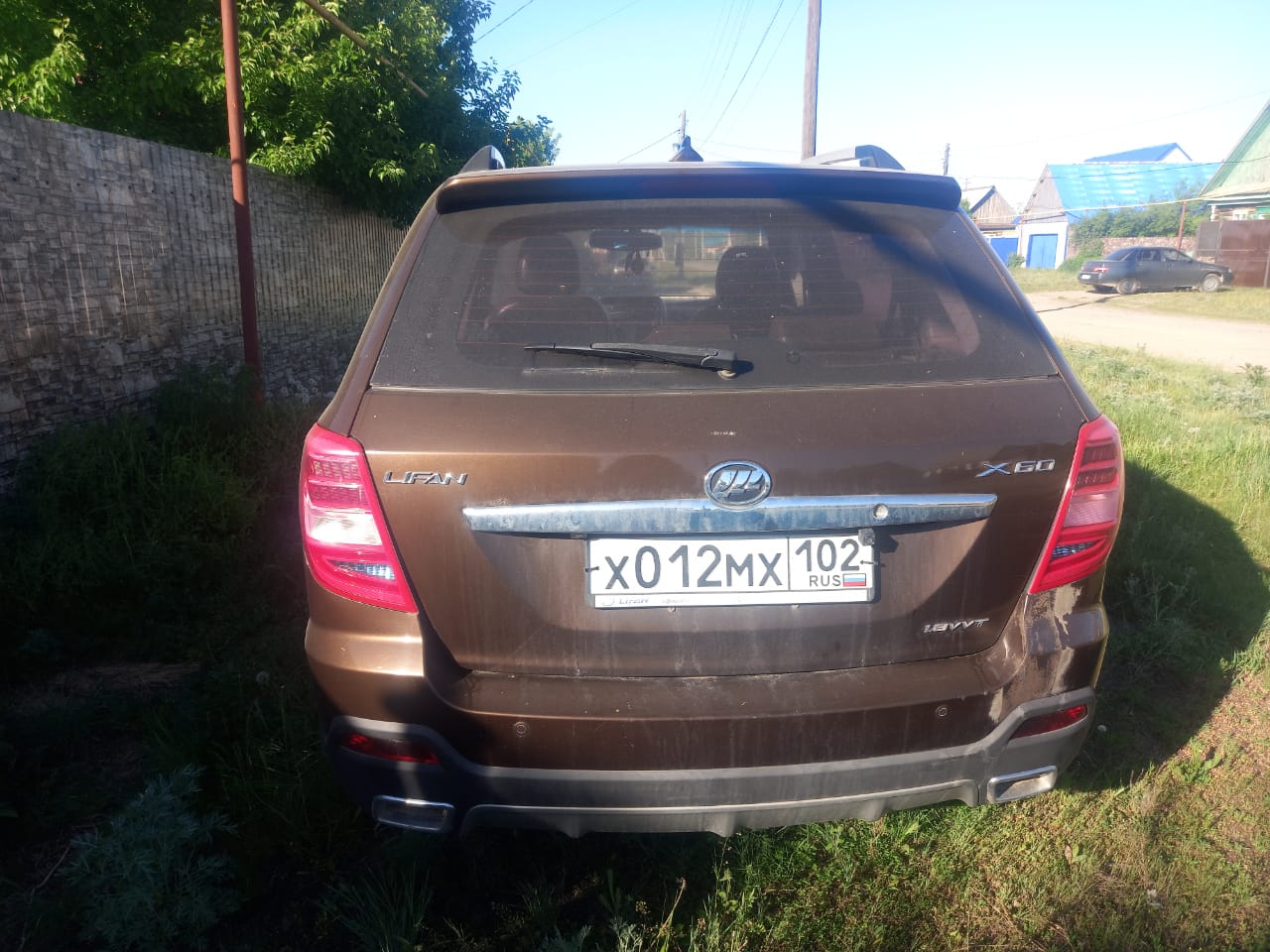 Легковой автомобиль марки: LIFAN, модели: X60FL, идентификационный номер (VIN): X9W215800H0052154