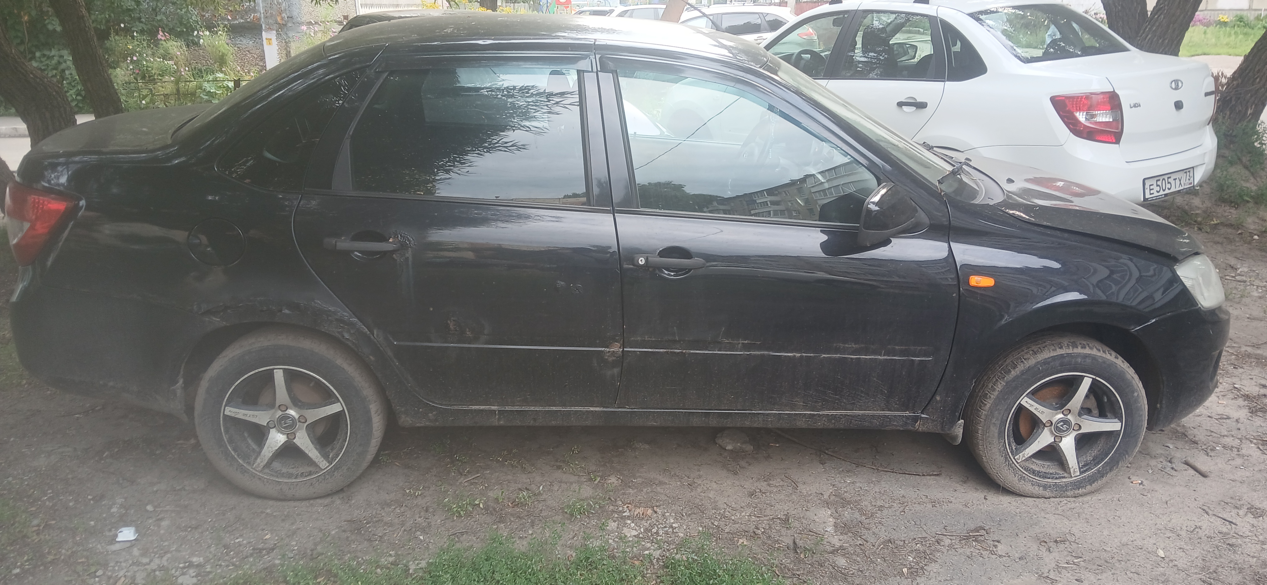 Автомобиль марки LADA модель Granta 2012 г.в. VINномер XTA219010D0103936