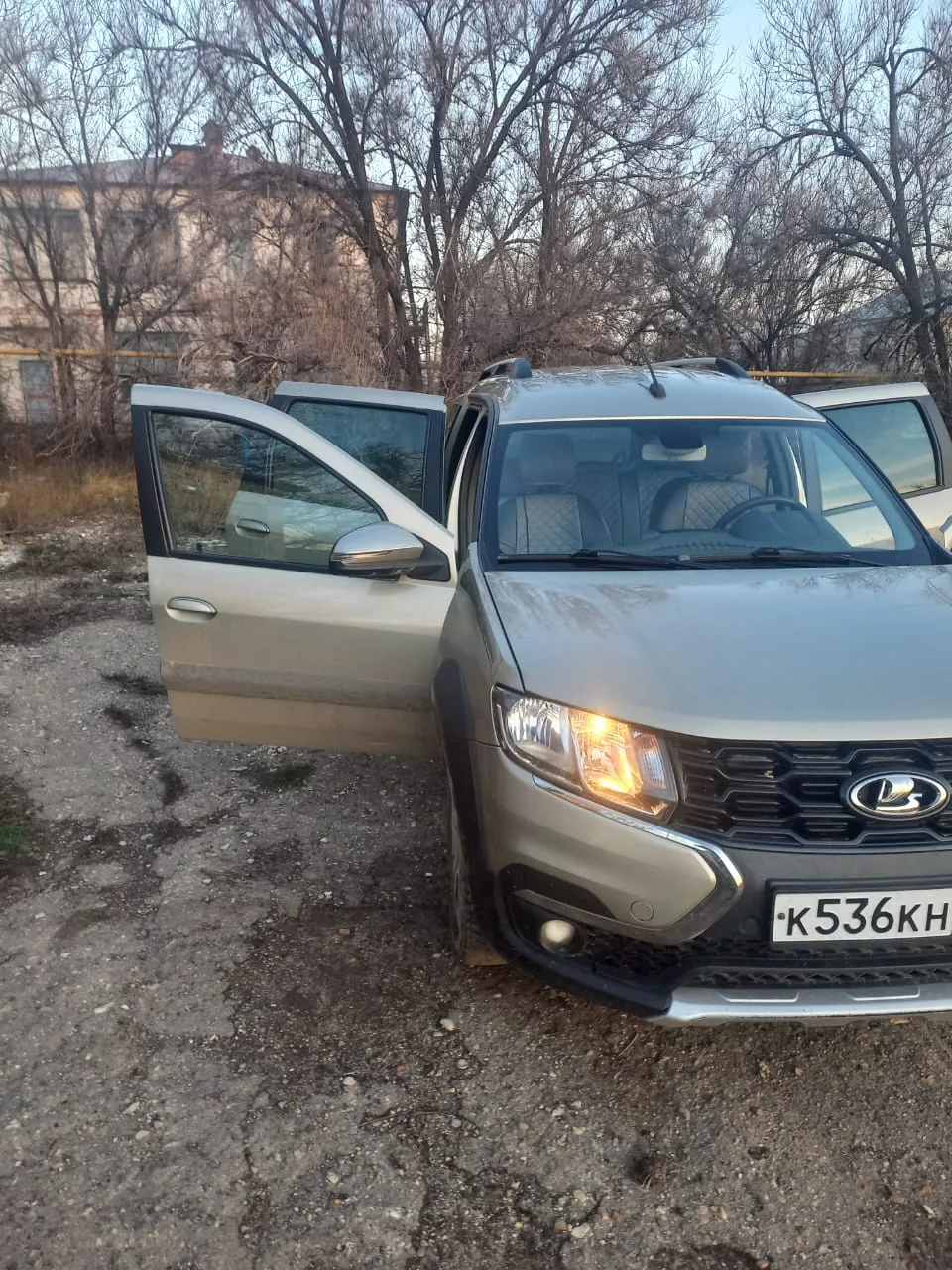 Легковой автомобиль, марка: Lada, модель: Largus, год изготовления: 2022 г.в., идентификационный номер (VIN): XTARS045LN1447293
