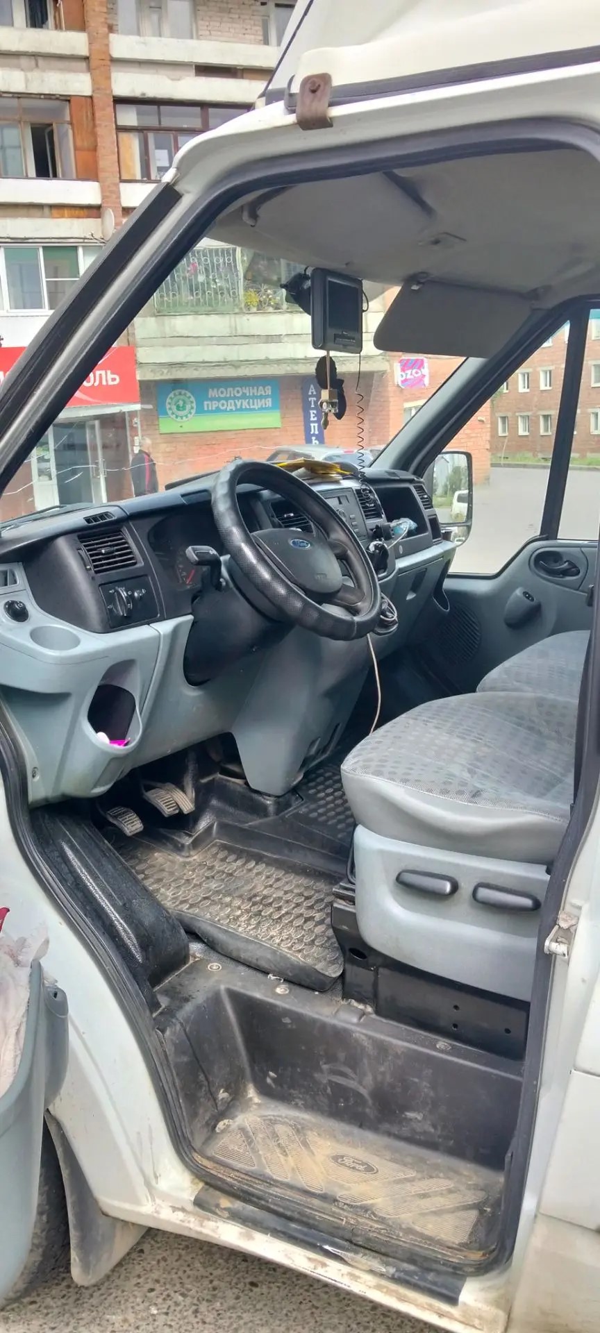 Автомобиль марки FORD 3227AP, 2009 г.в., VIN XUS3227AP90000073