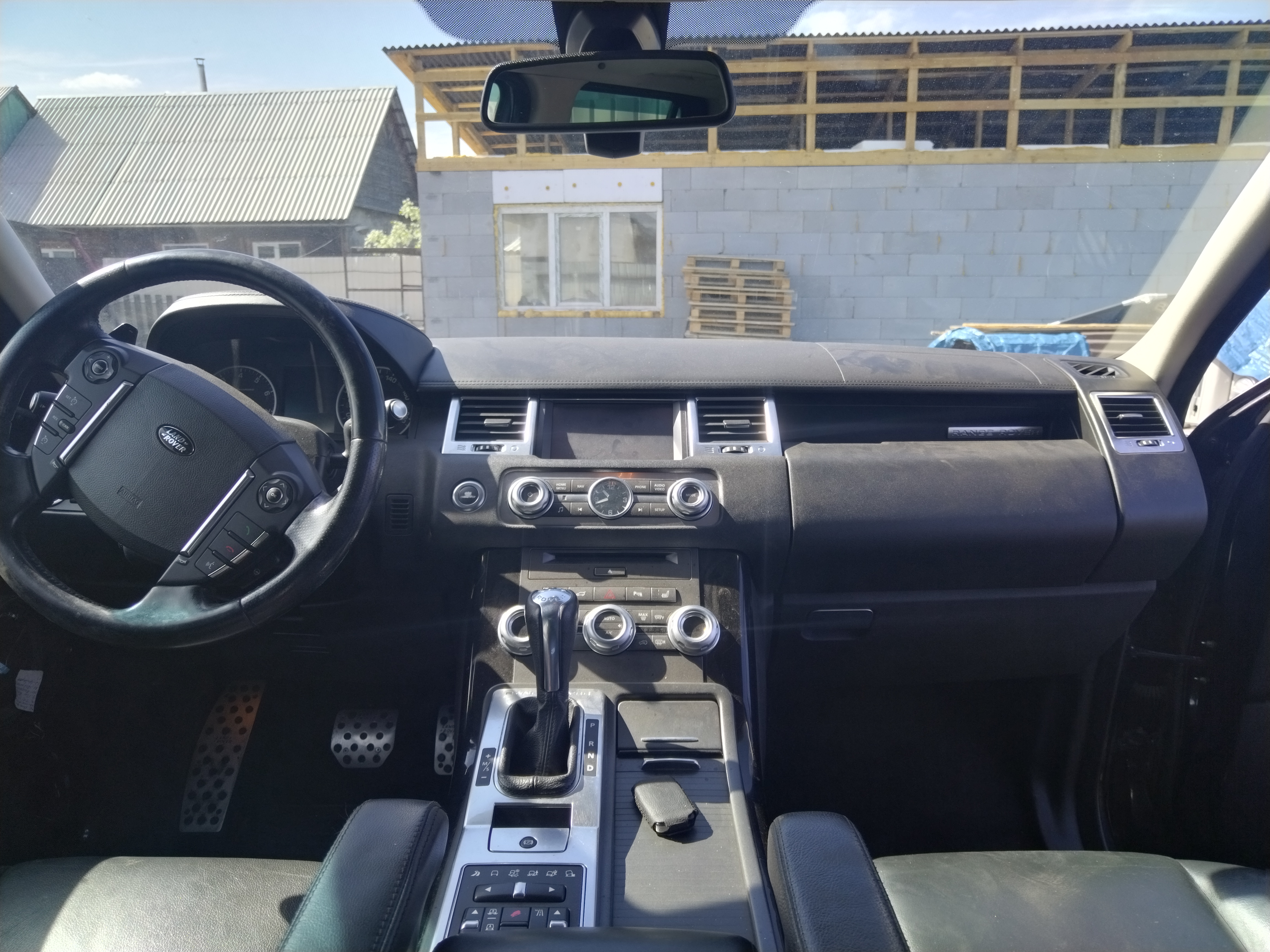 Автомобиль марки LAND-ROVER модель, Range Rover Sport 2011 г.в. VIN-номер, SALLSAAE4CA727451, государственный номер К777ТЕ 190