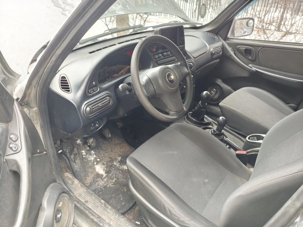 Автомобиль марки CHEVROLET модель Niva 2014 г.в. VIN-номер X9L212300E0505644, находящееся в залоге у ПАО «СОВКОМБАНК»