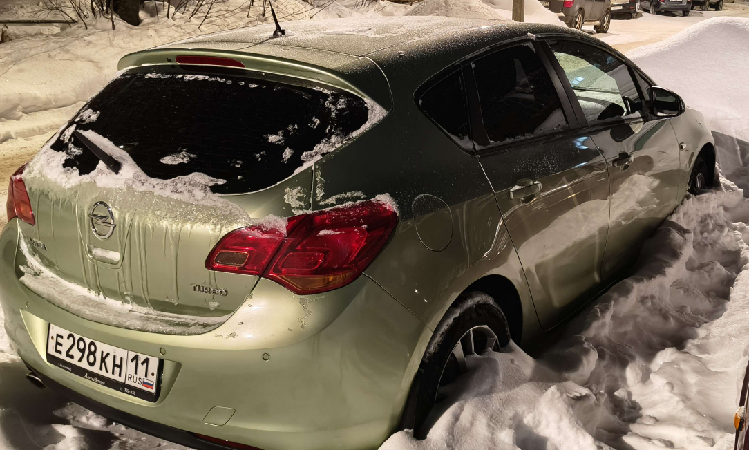 Легковой автомобиль марки: OPEL, модель: Astra, год выпуска: 2011г., кузов №: W0LPD6DCXBG159336, идентификационный номер (VIN): W0LPD6DCXBG159336 является предметом залога ПАО "Совкомбанк"