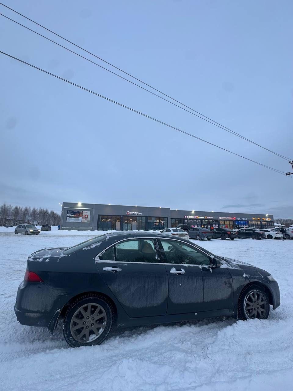 Легковой автомобиль марки: HONDA, модель: Accord, год выпуска: 2006 г., кузов No: JHMCL76406C210085, идентификационный номер (VIN): JHMCL76406C210085
