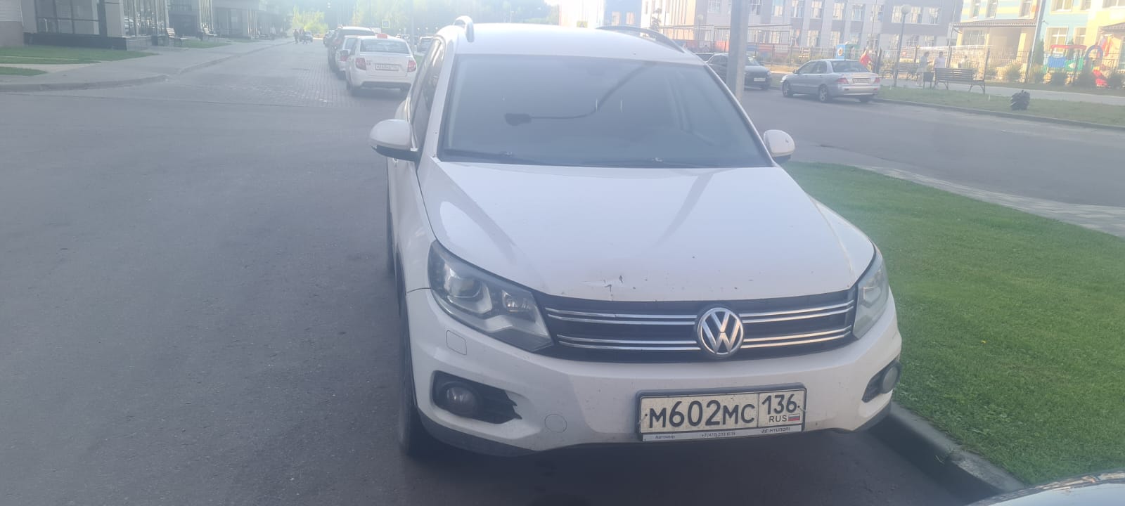 Автомобиль Volkswagen Tiguan, 2012 г.в., VIN-номер XW8ZZZ5NZCG126766