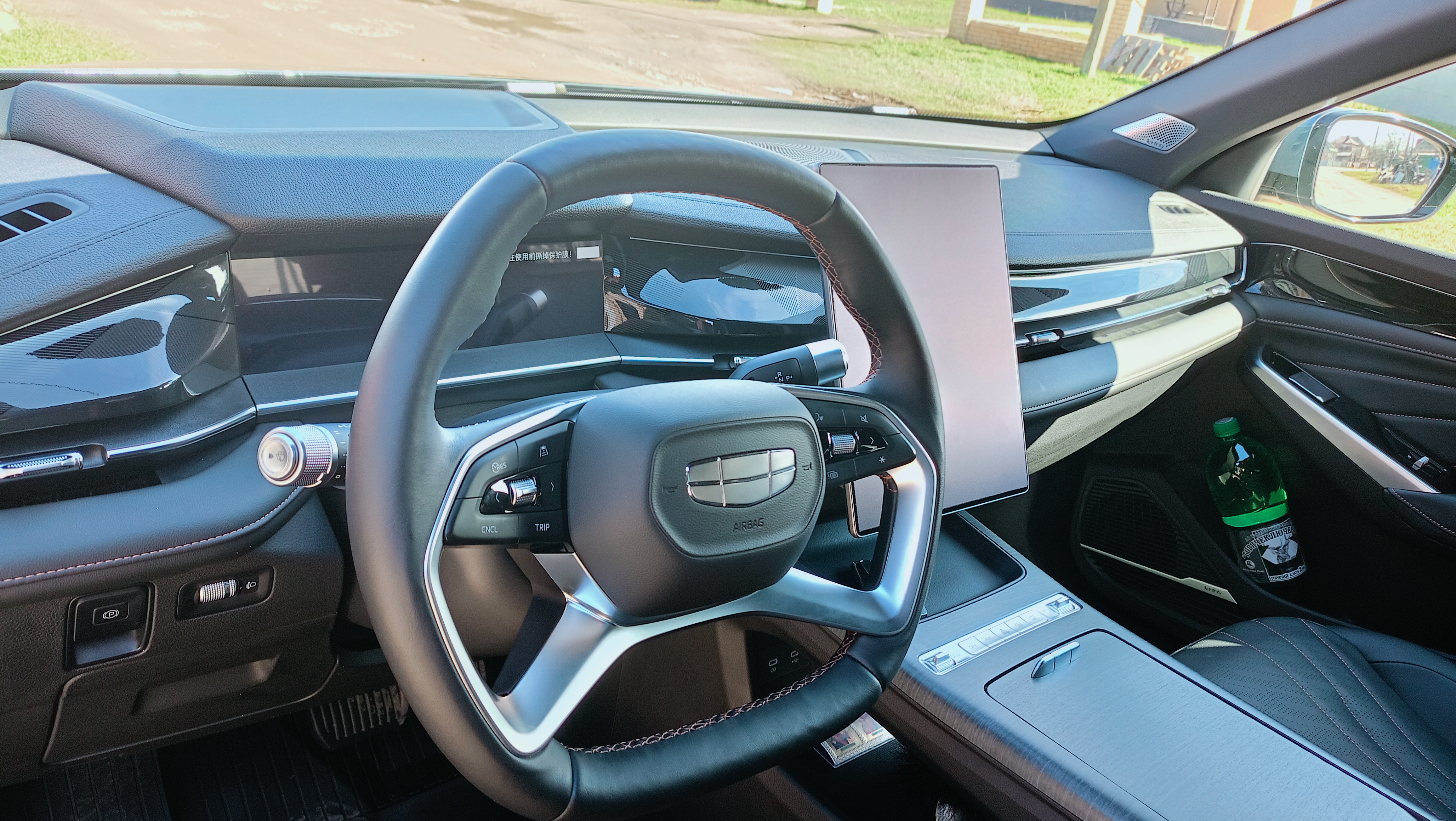Автомобиль марки: GEELY модели: PREFACE, год выпуска: 2024 г., идентификационный номер (VIN): L6TFS1S89RD113997