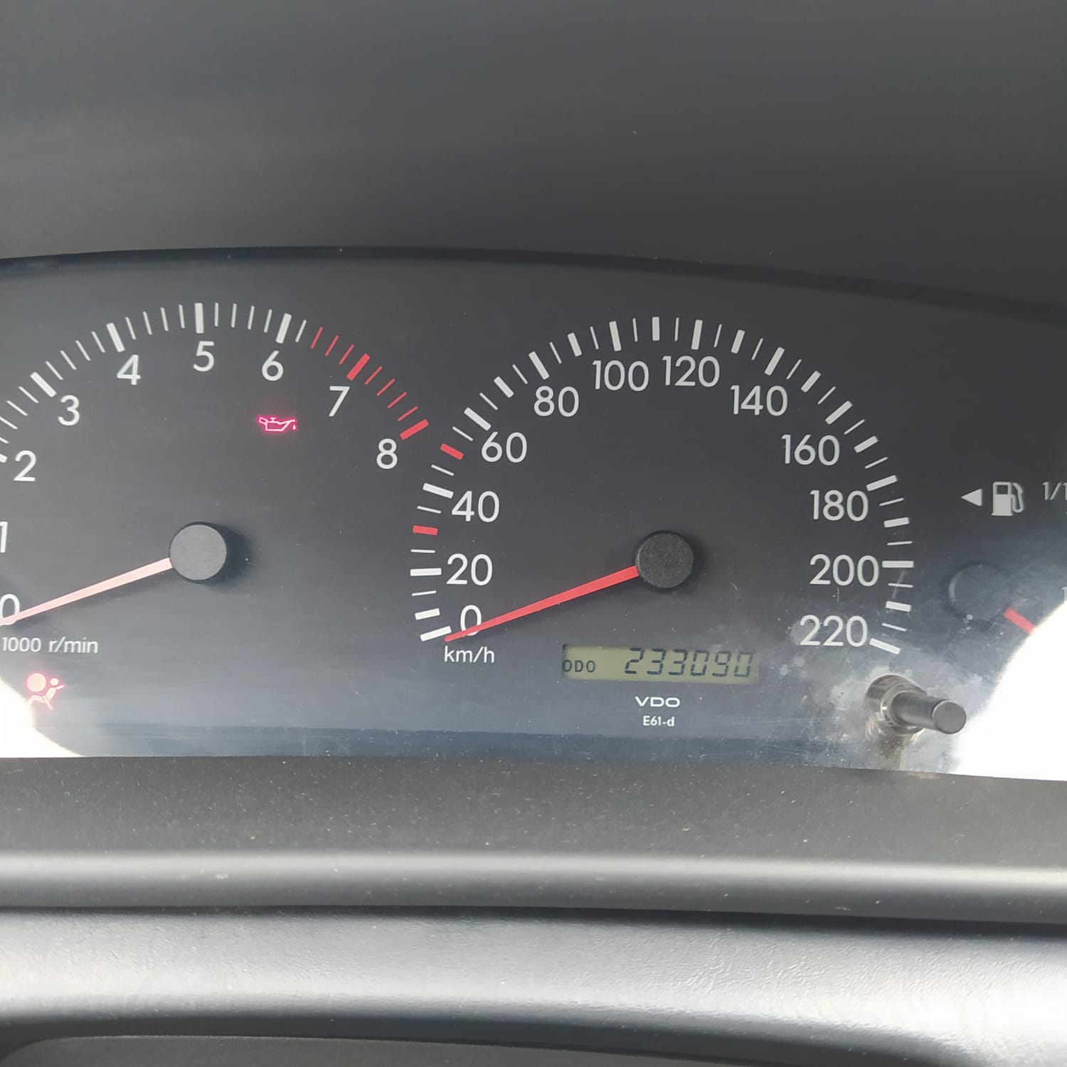Легковой автомобиль марка: TOYOTA, модель: Corolla, год выпуска: 2003г., кузов №: SB1KZ22EX0E074066, идентификационный номер (VIN): SB1KZ22EX0E074066