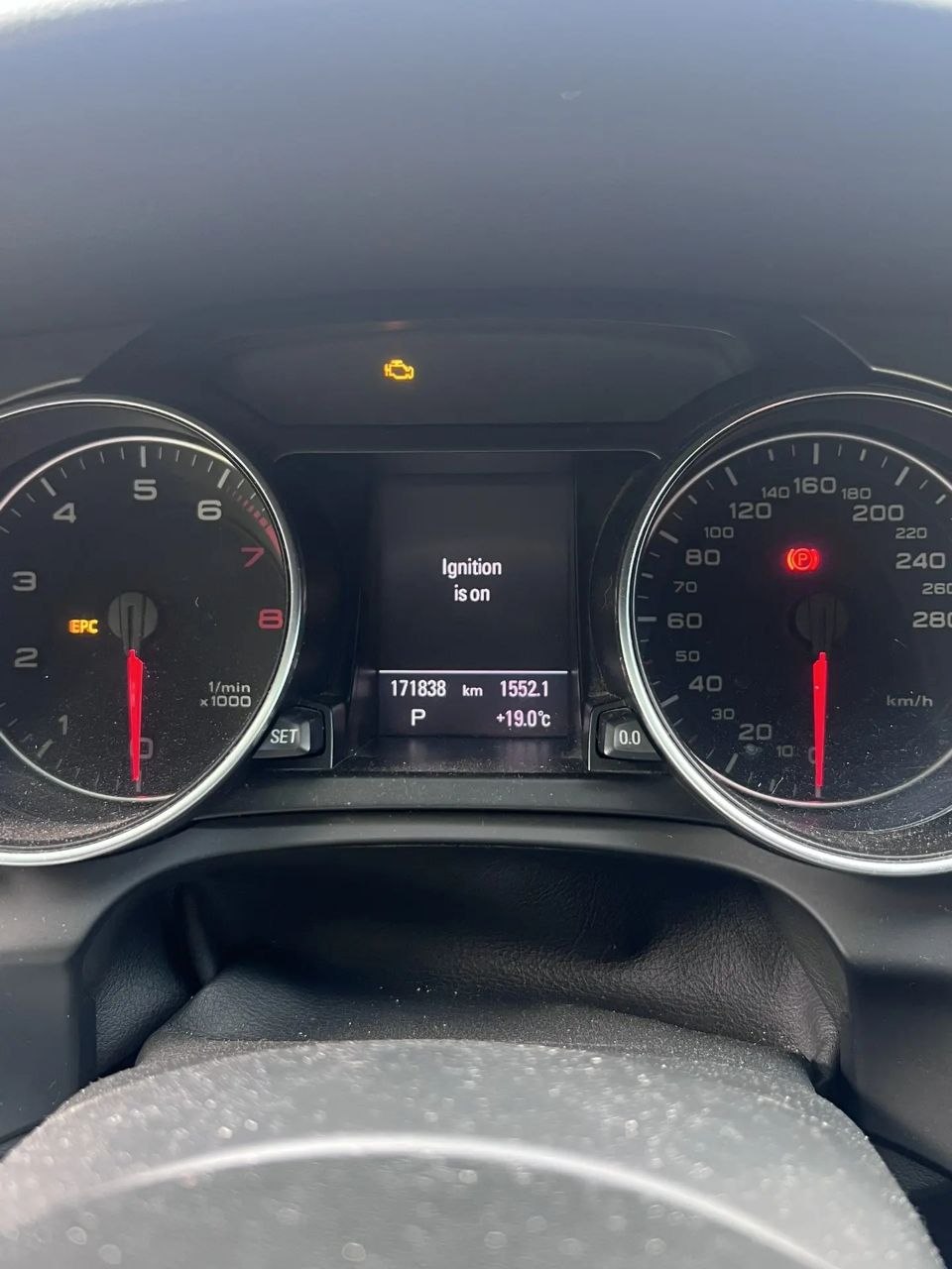 Легковой автомобиль, марка: AUDI, модель: А5, год изготовления: 2011, VIN: WAUZZZ8T8BA057413, ПТС: 77YO207242, г/н: У338АО152. Объект в залоге. Залогодержатель ПАО "СОВКОМБАНК"