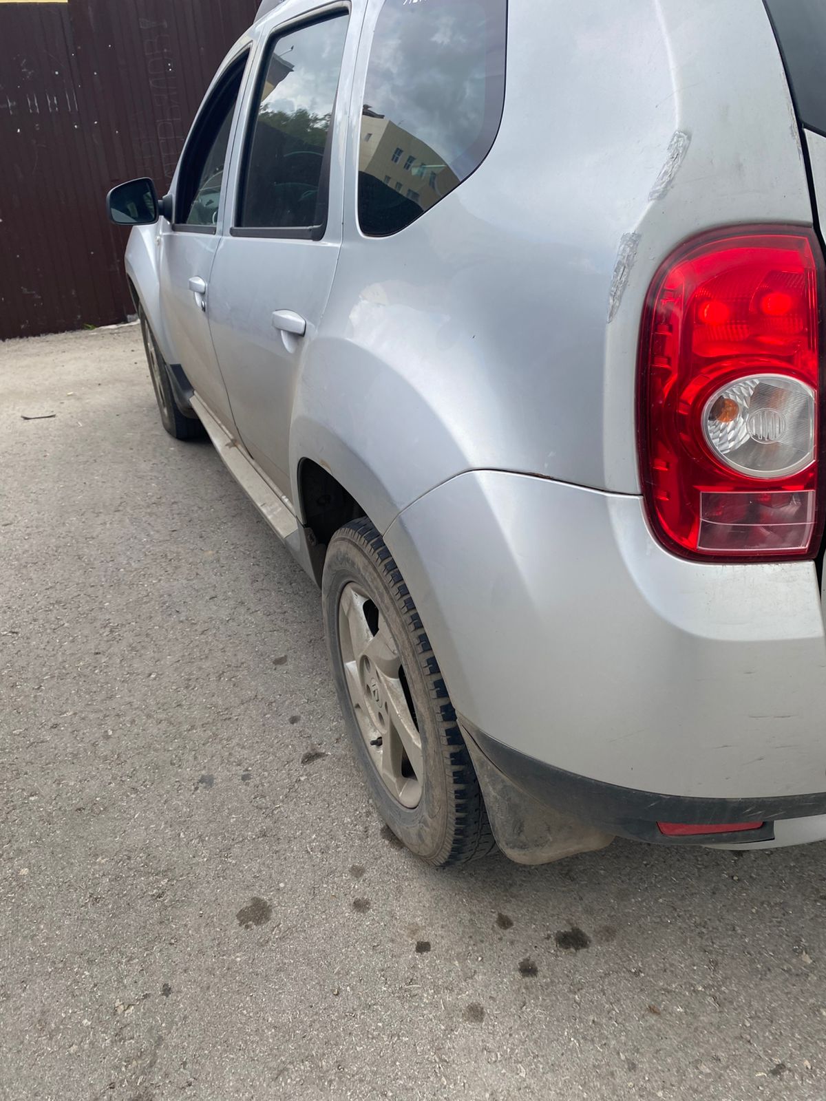 Легковой автомобиль марки: RENAULT, модель: Duster, год выпуска: 2013 г., кузов №: X7LHSRDJA48387949, идентификационный номер (VIN): X7LHSRDJA48387949