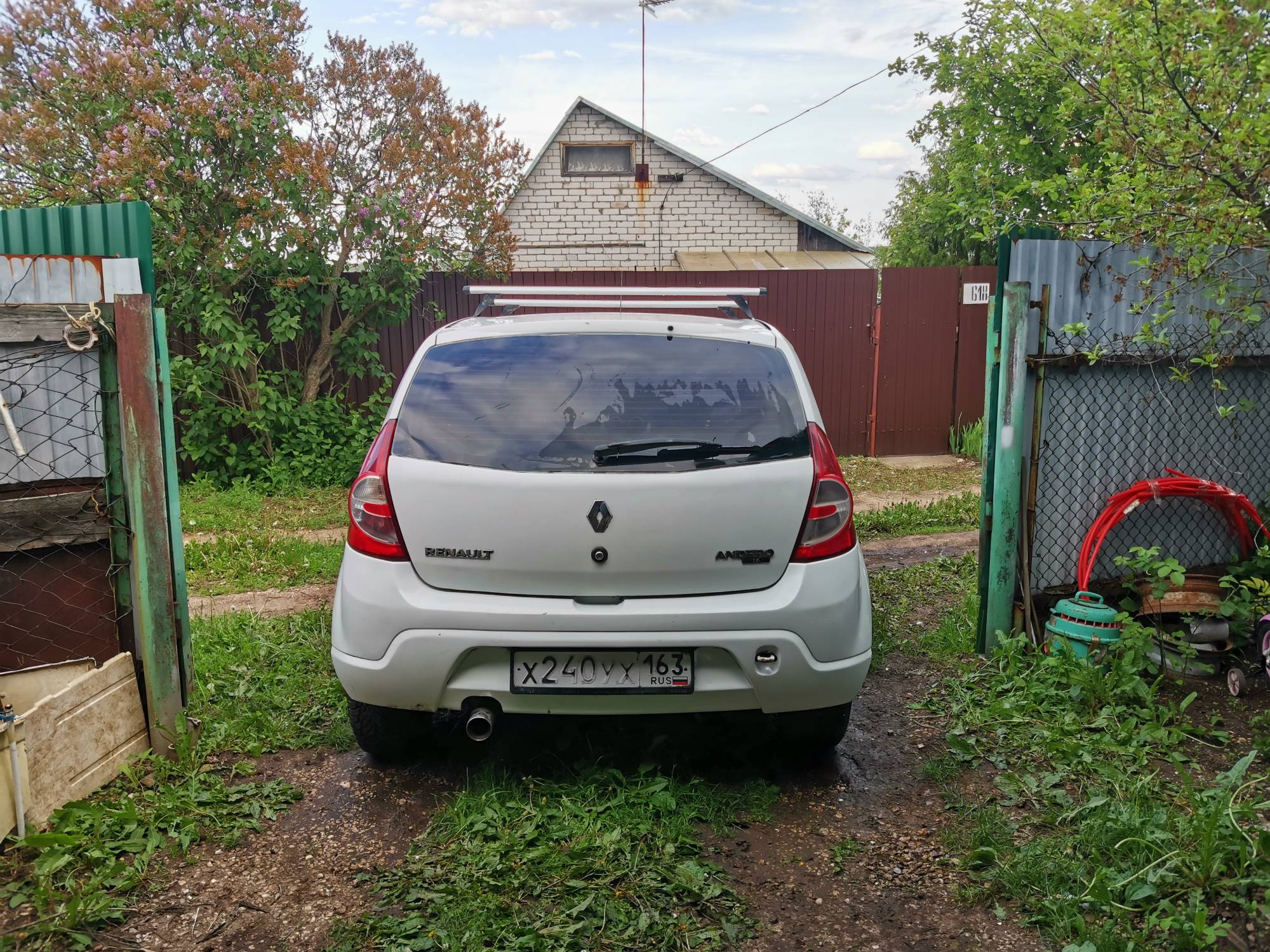 Автомобиль марки RENAULT модель Sandero 2012 г.в., VIN-номер X7LBSRB1HCH532076