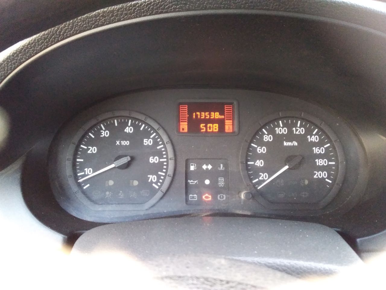 Автомобиль легковой. Марка (модель) ТС: Renault Logan (SR). Год выпуска: 2007. VIN: X7LLSRAGH7H102119. ПТС: 77MM998100240720070Z.
