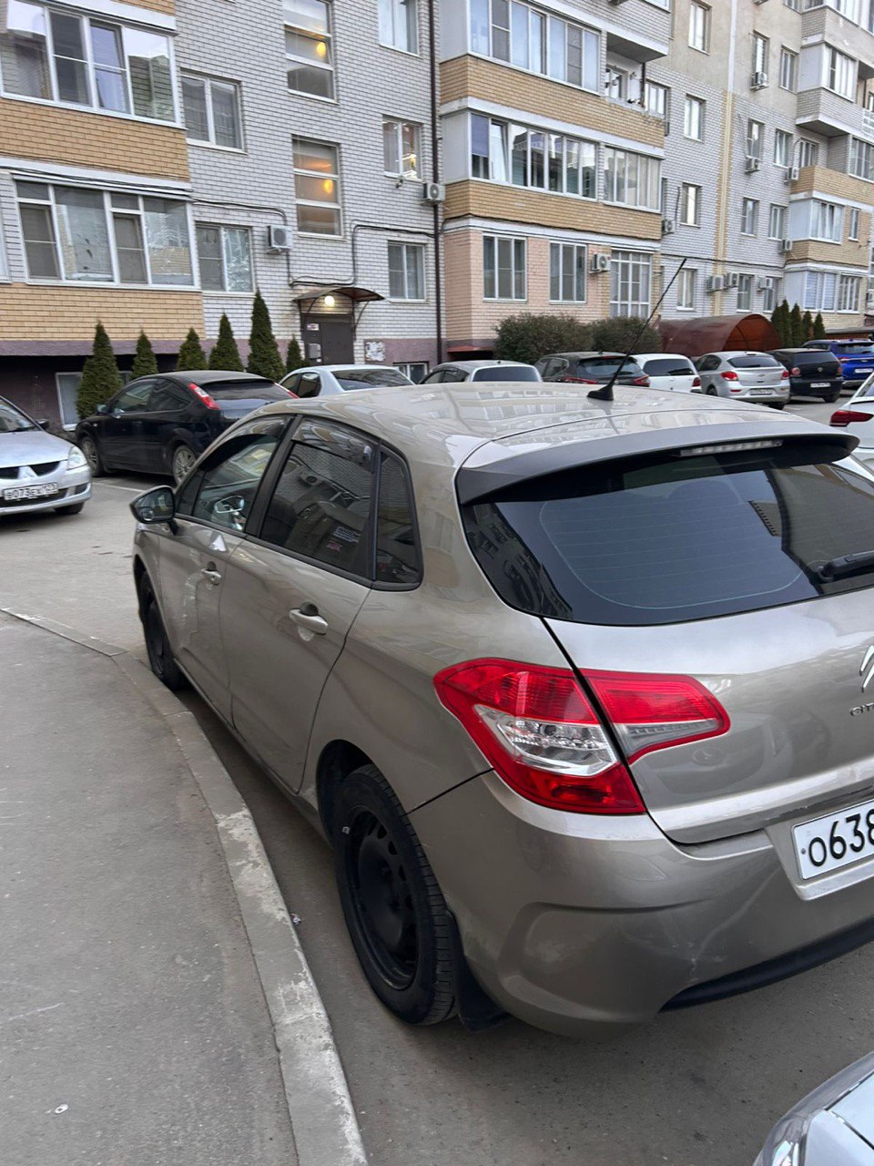 Автомобиль марки CITROEN модель C4 2012 г.в. VIN-номер Z8TNC5FS9CM509197.