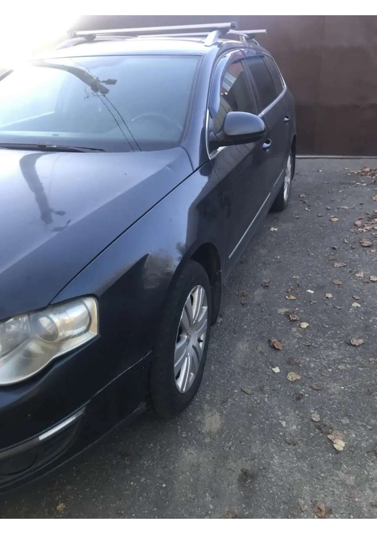 Автомобиль марки VOLKSWAGEN модель Passat 2008 г.в. VIN-номер WVWZZZ3CZ8E234023. В залоге у ПАО "Совкомбанк".