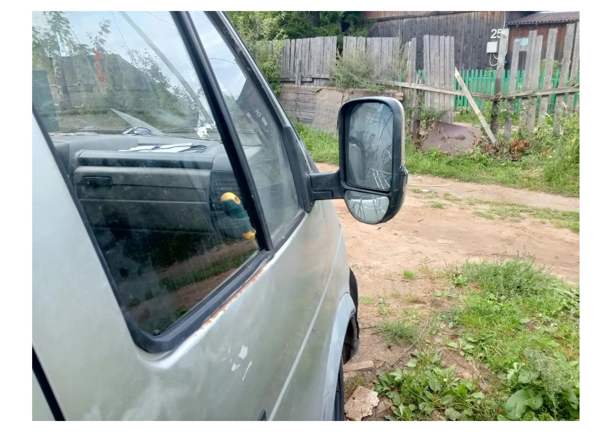 автомобиль марки ГАЗ модель 2752 2006 г.в. VIN-номер X9627520070519272